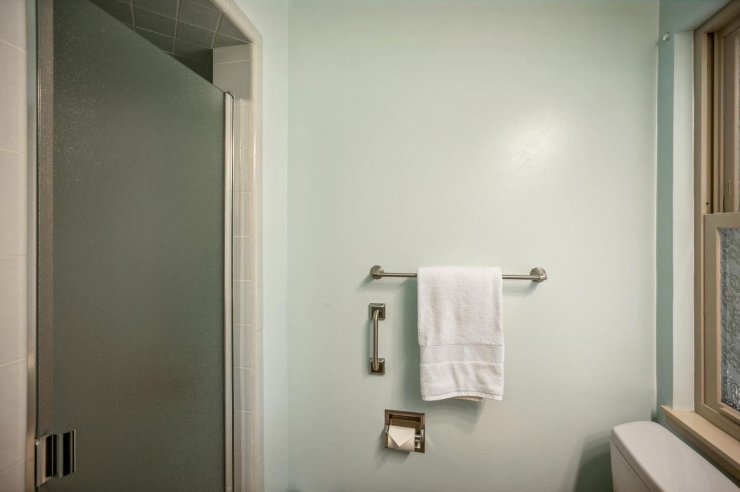 1261 Ocean View BLVD