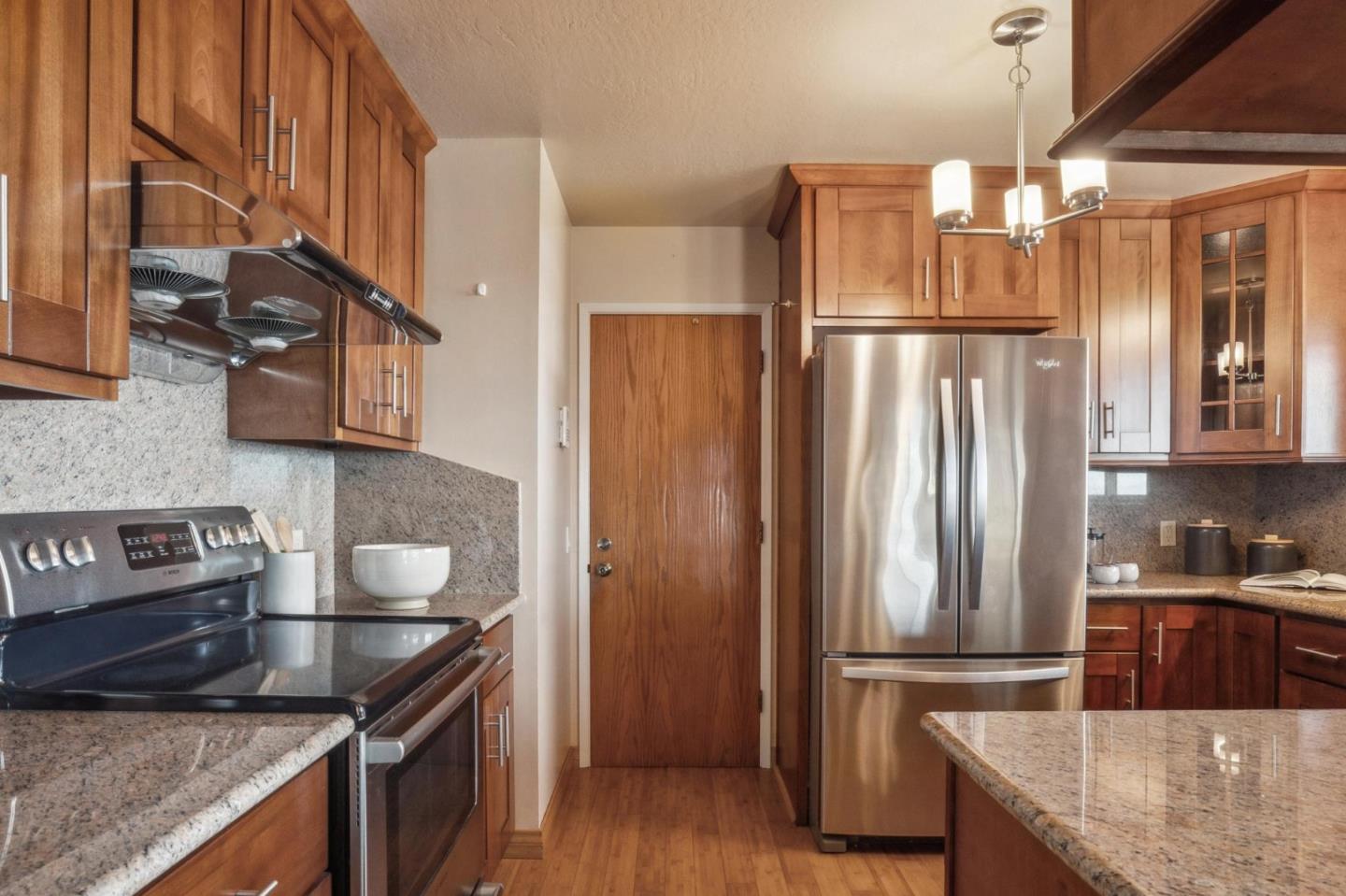 1261 Ocean View BLVD