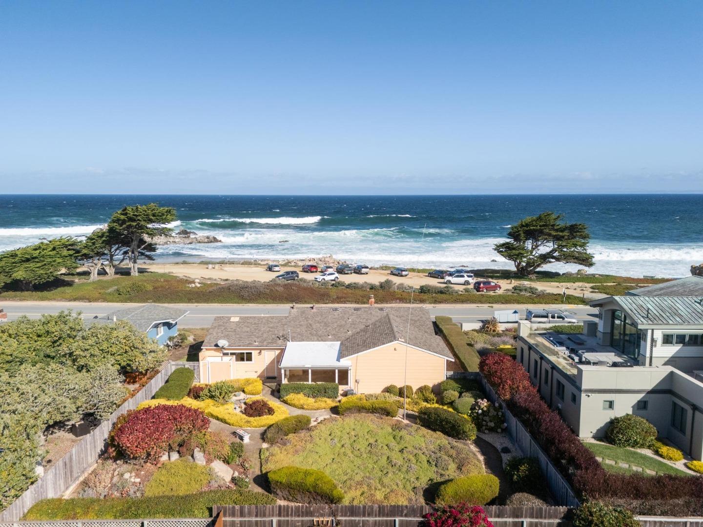 1261 Ocean View BLVD