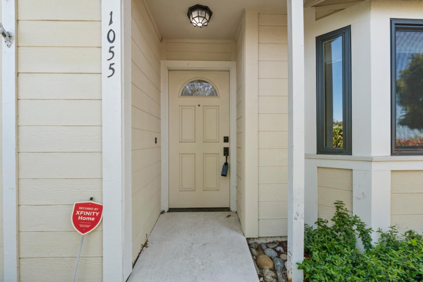 1055 Olympic Lane 16
