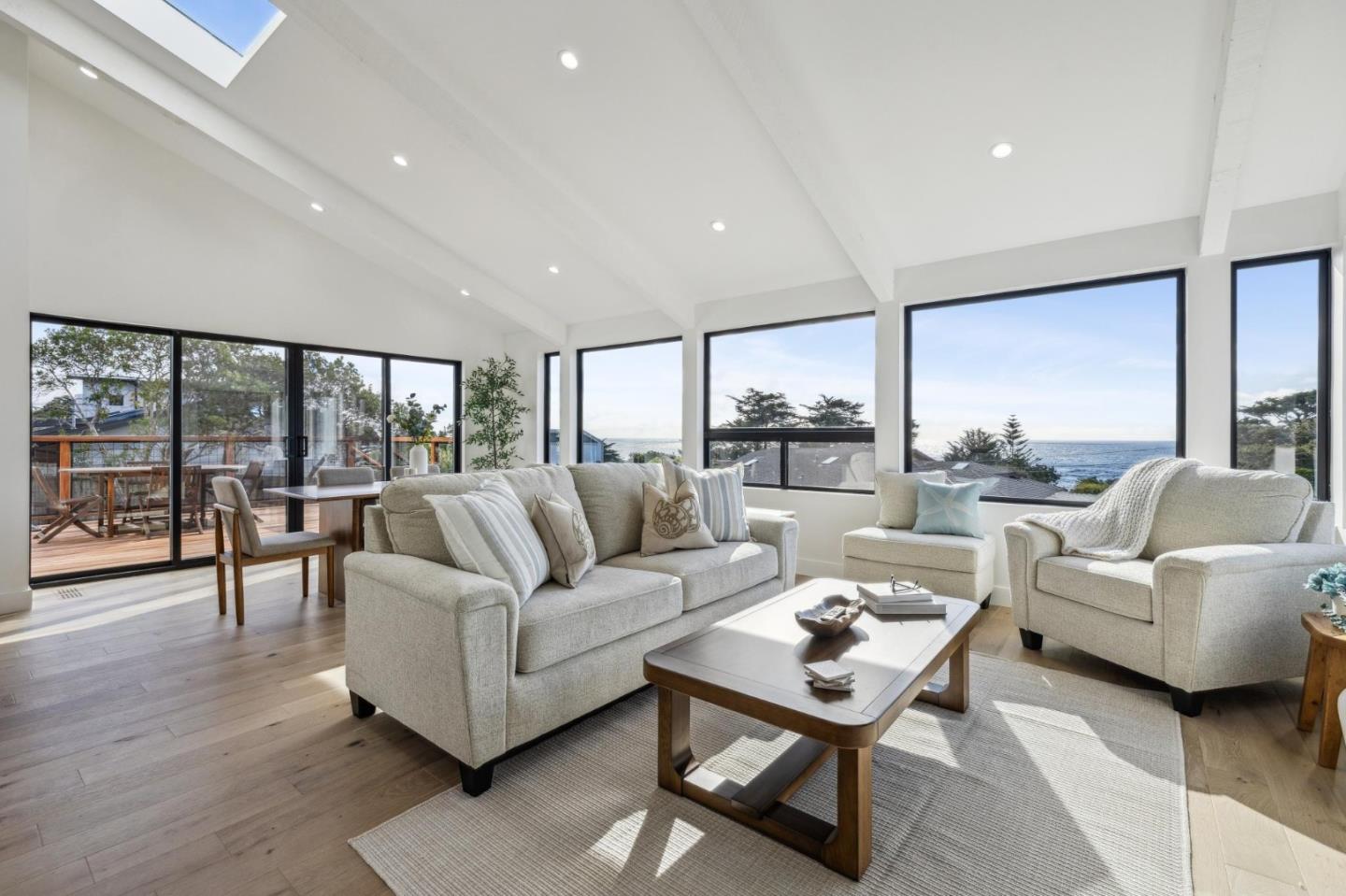 161 Riviera Drive