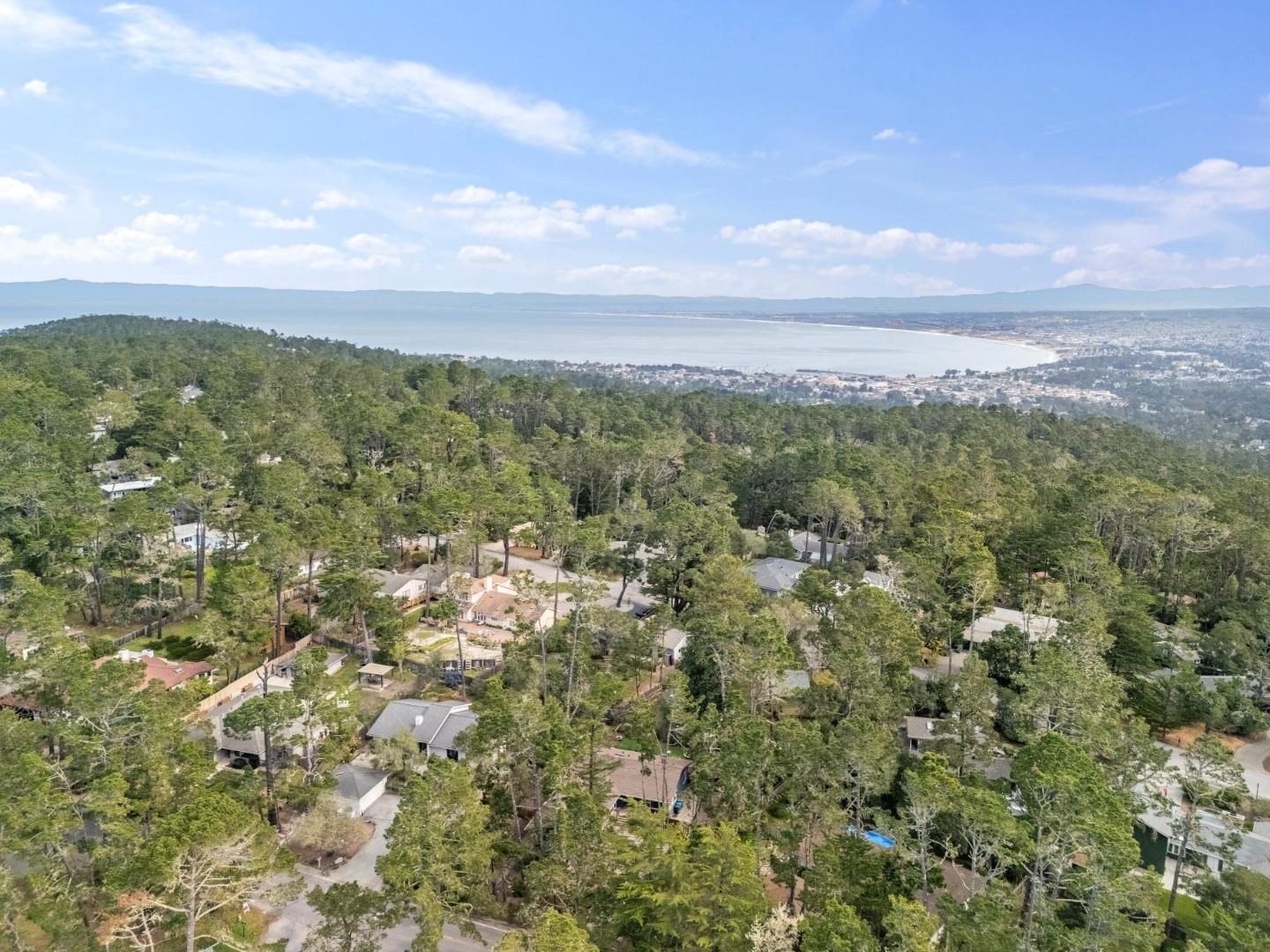 4095 Sunset Lane