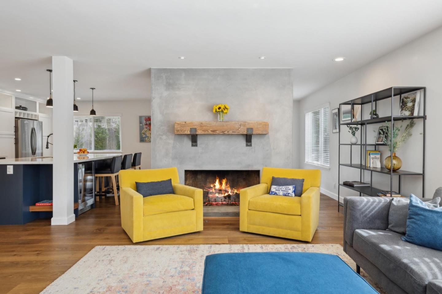4095 Sunset Lane