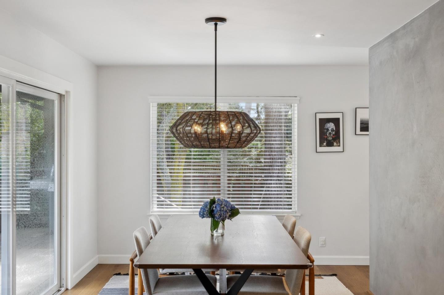 4095 Sunset Lane