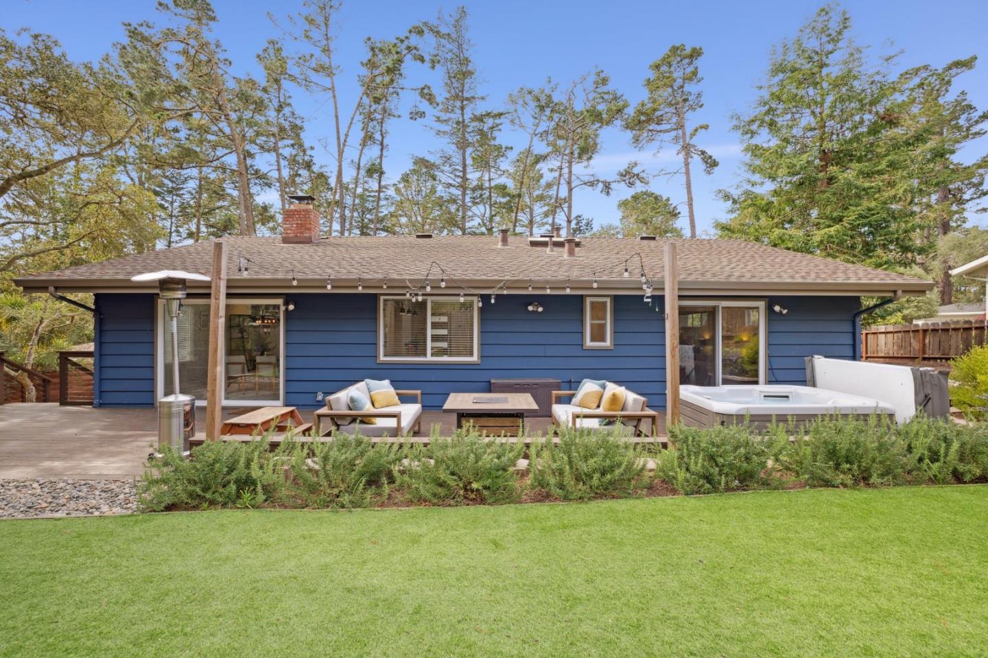 4095 Sunset Lane