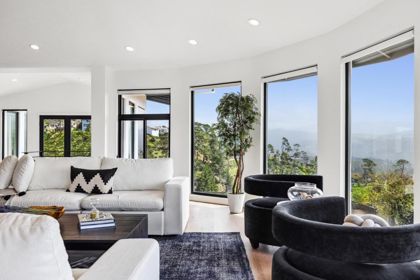24865 Outlook Drive