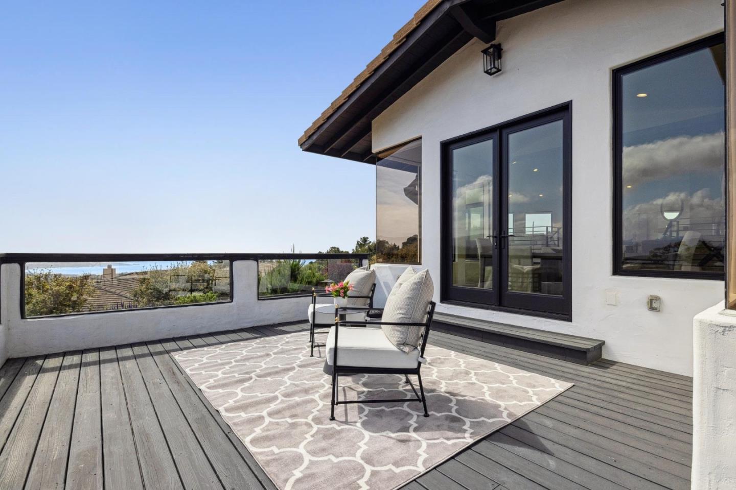 24865 Outlook Drive