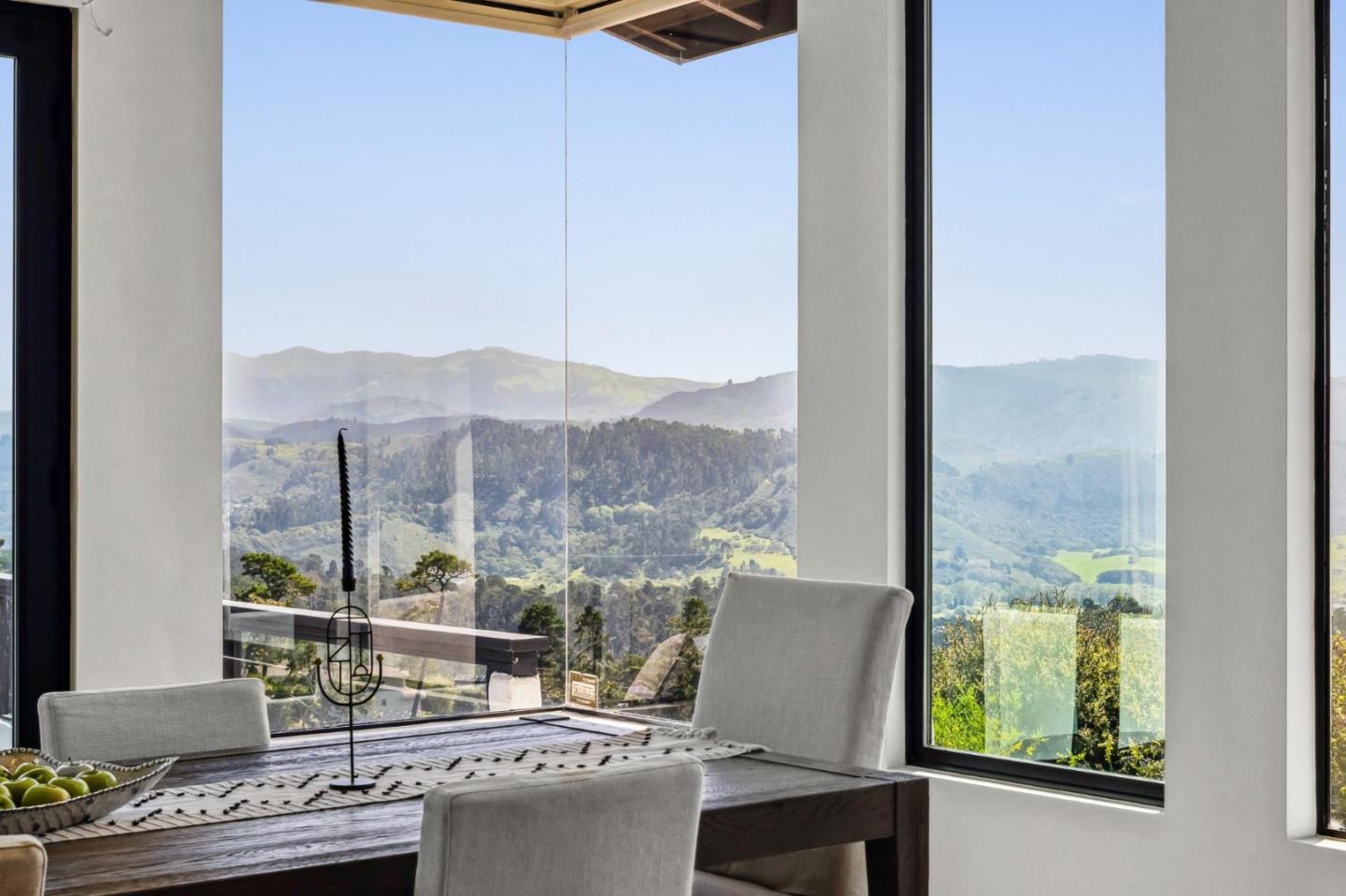 24865 Outlook Drive