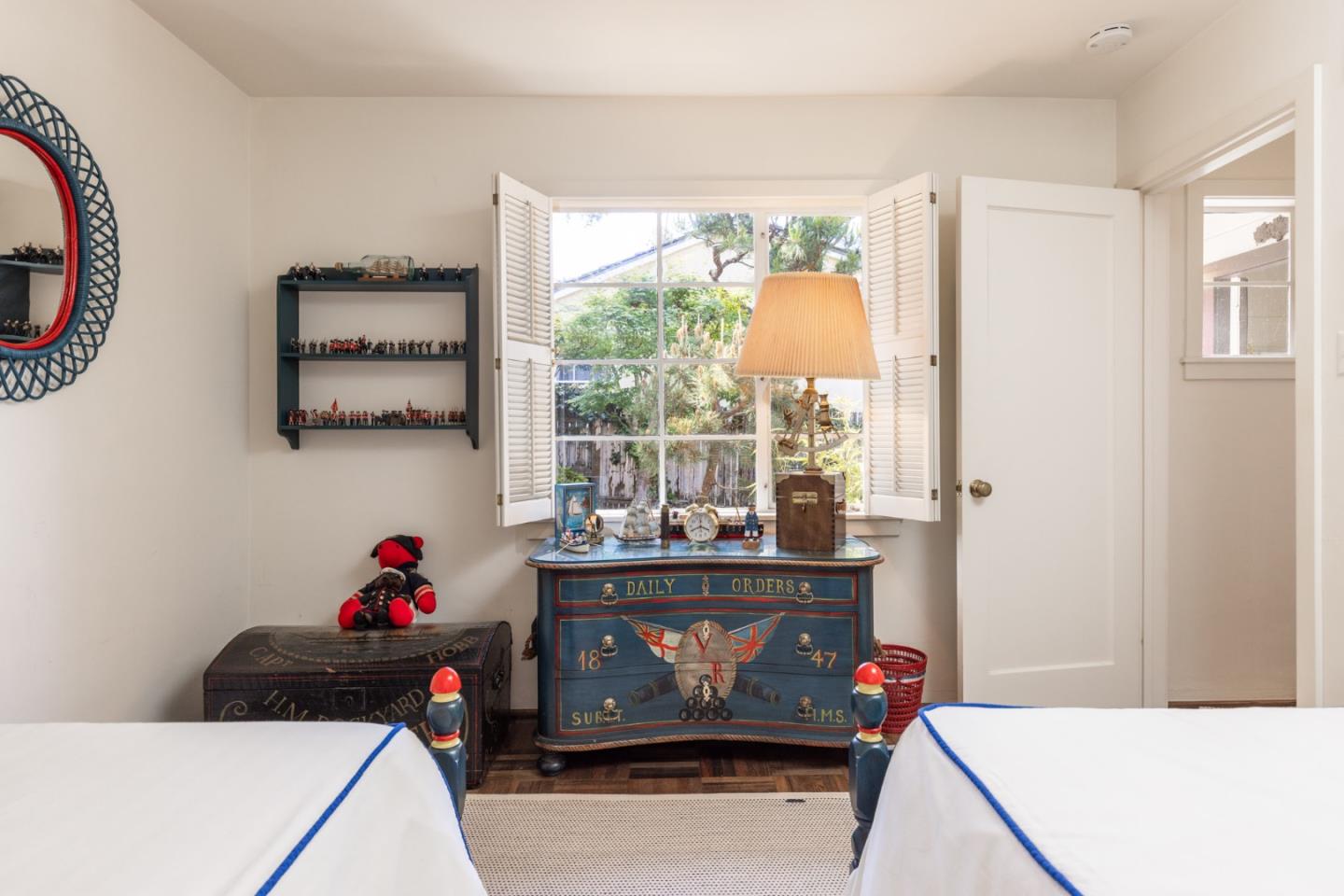 0 Lincoln 3 NW of 11th