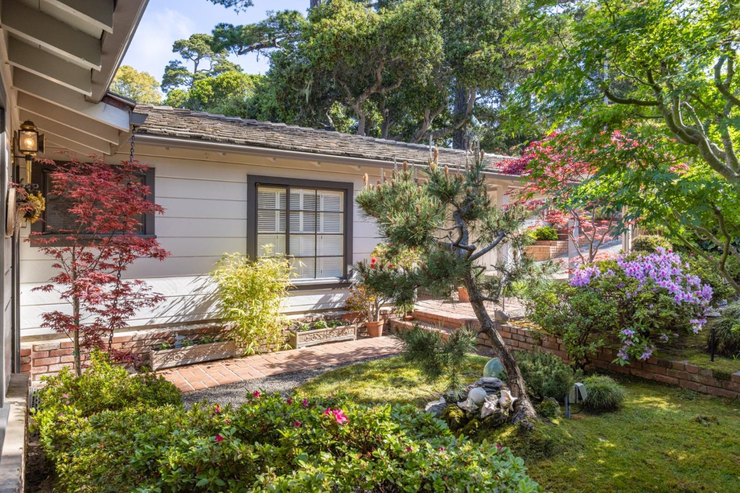 0 Lincoln 3 NW of 11th