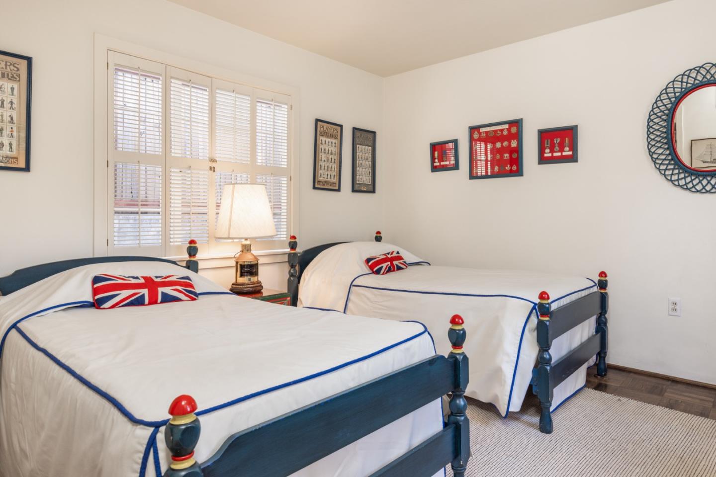 0 Lincoln 3 NW of 11th