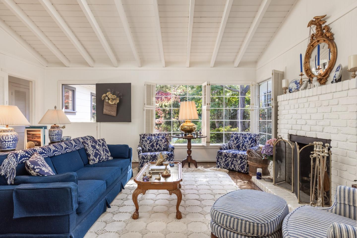 0 Lincoln 3 NW of 11th