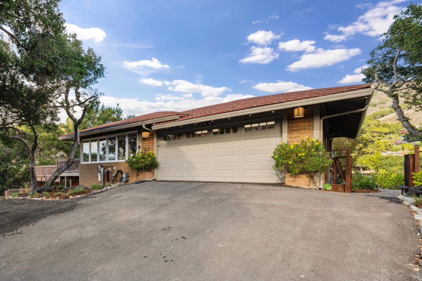 760 Country Club Drive