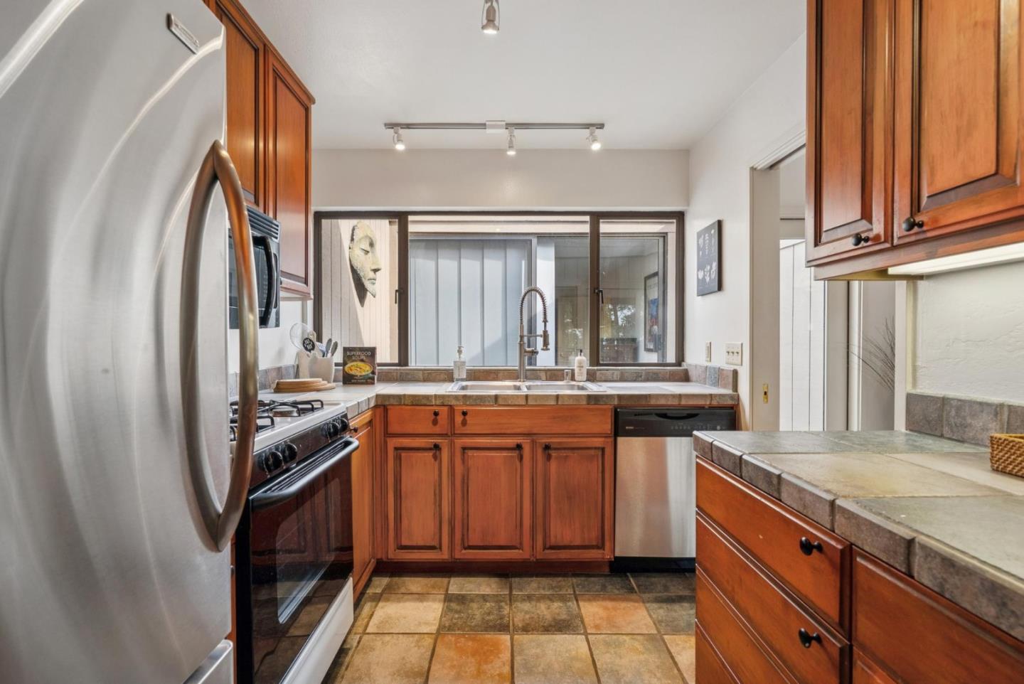 24501 Via Mar Monte 77