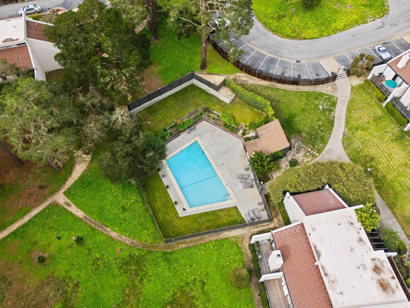 24501 Via Mar Monte 77