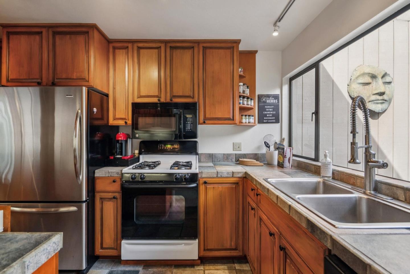 24501 Via Mar Monte 77