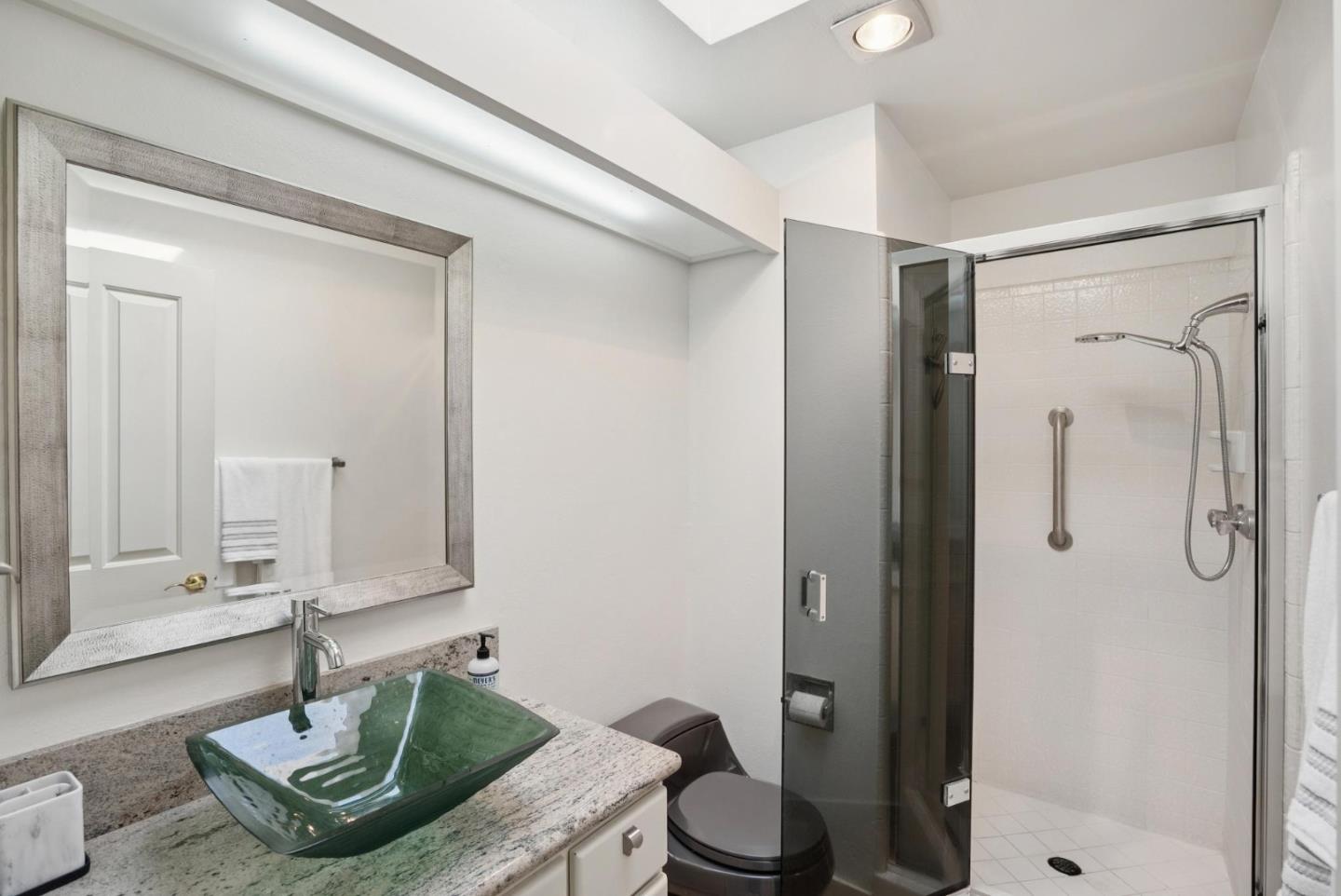 24501 Via Mar Monte 77