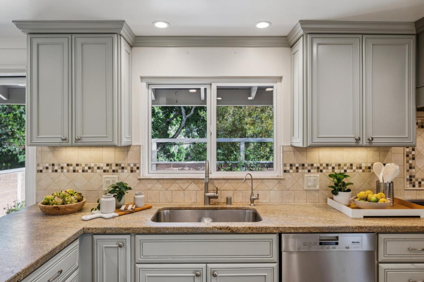 760 Country Club Drive