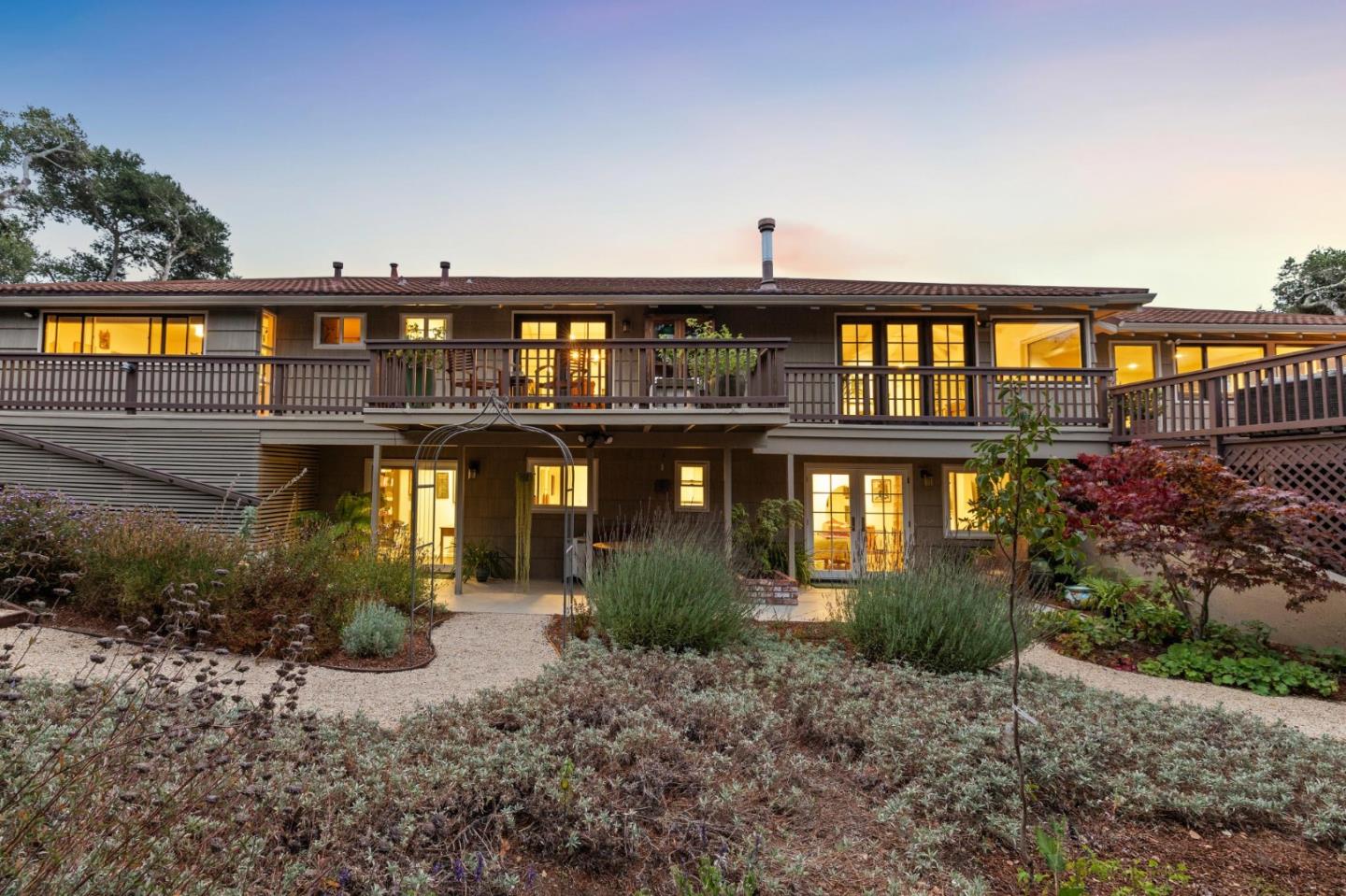 760 Country Club Drive