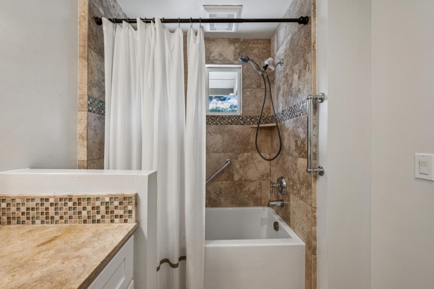 760 Country Club Drive