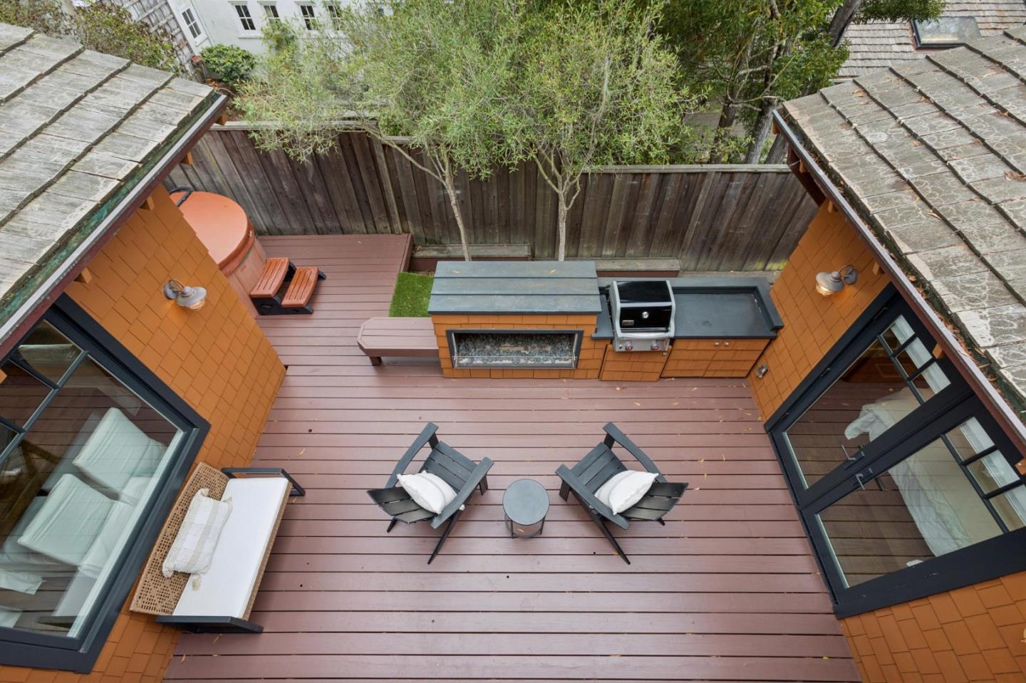 331 5th AVE