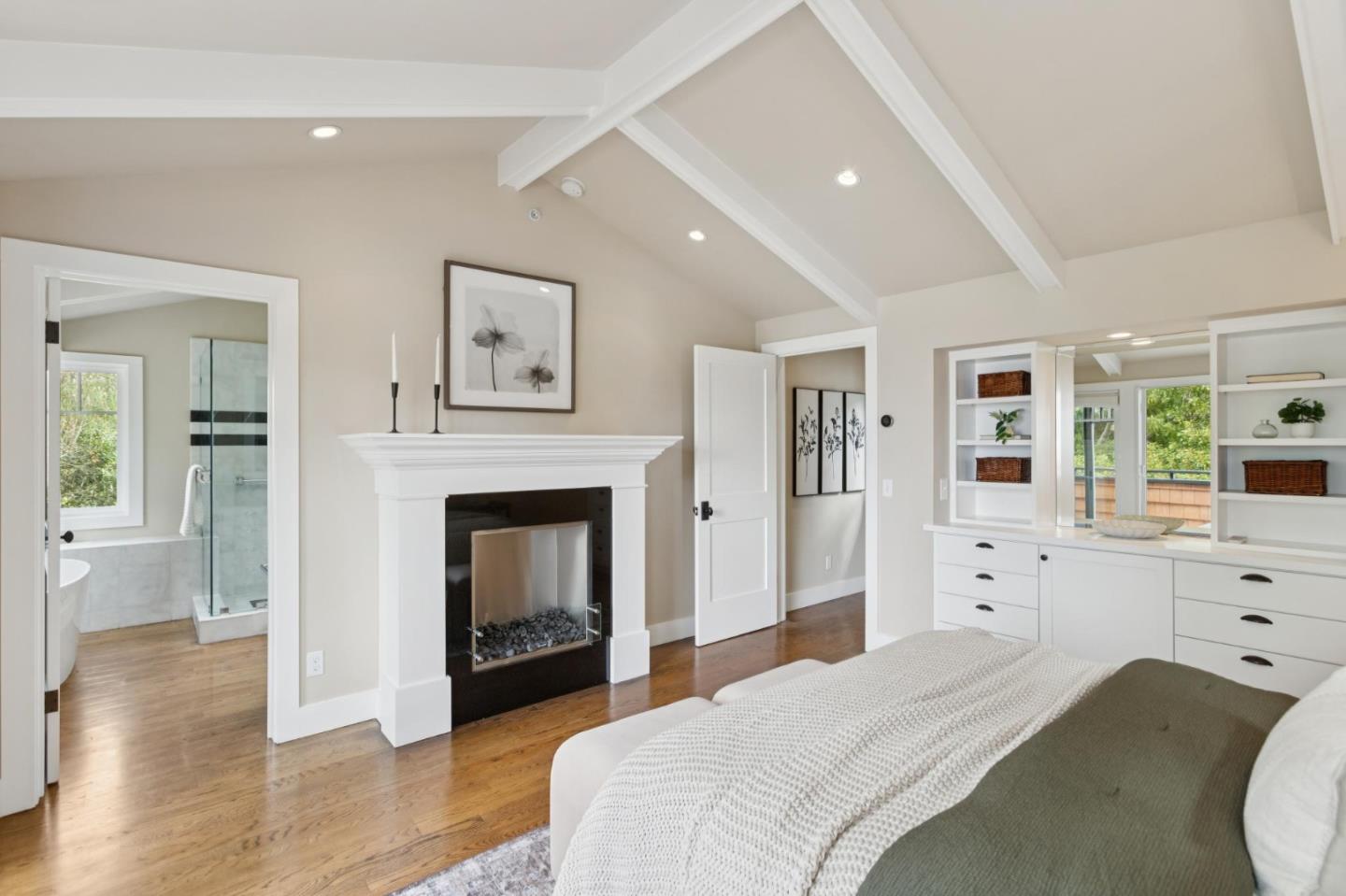 331 5th AVE