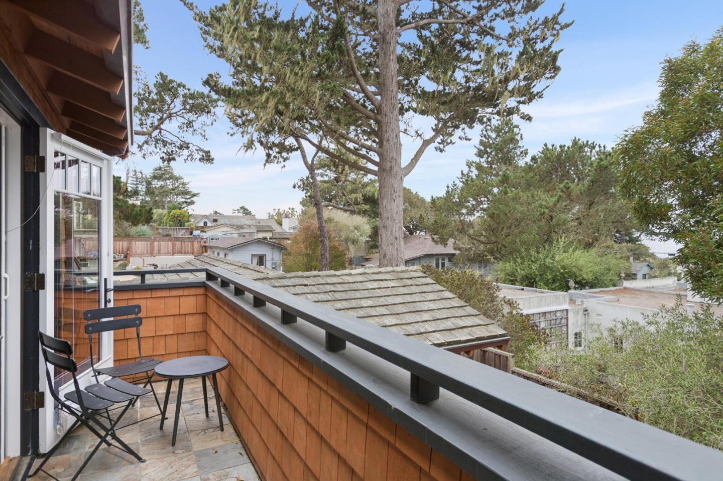 331 5th AVE