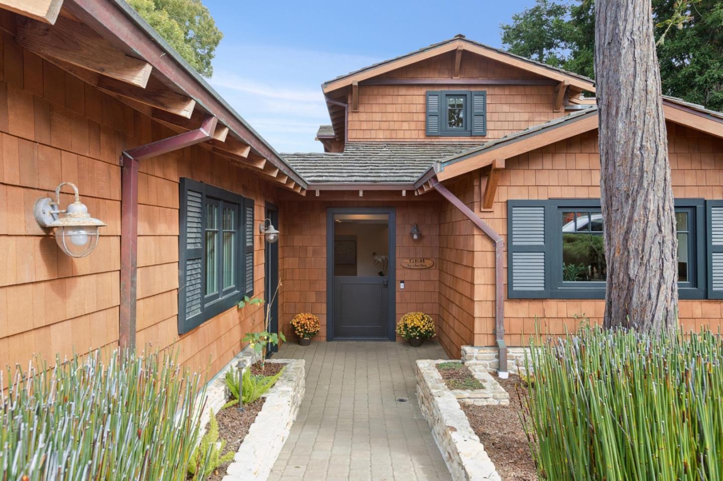331 5th AVE