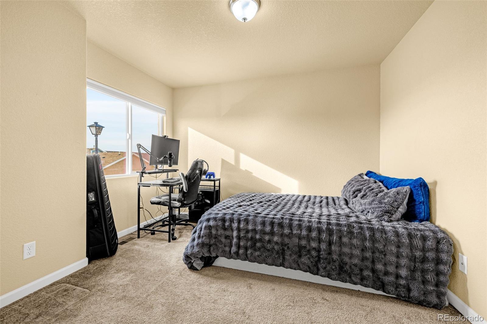 11670 Farnese Heights