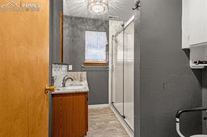 315 Gunnison Avenue