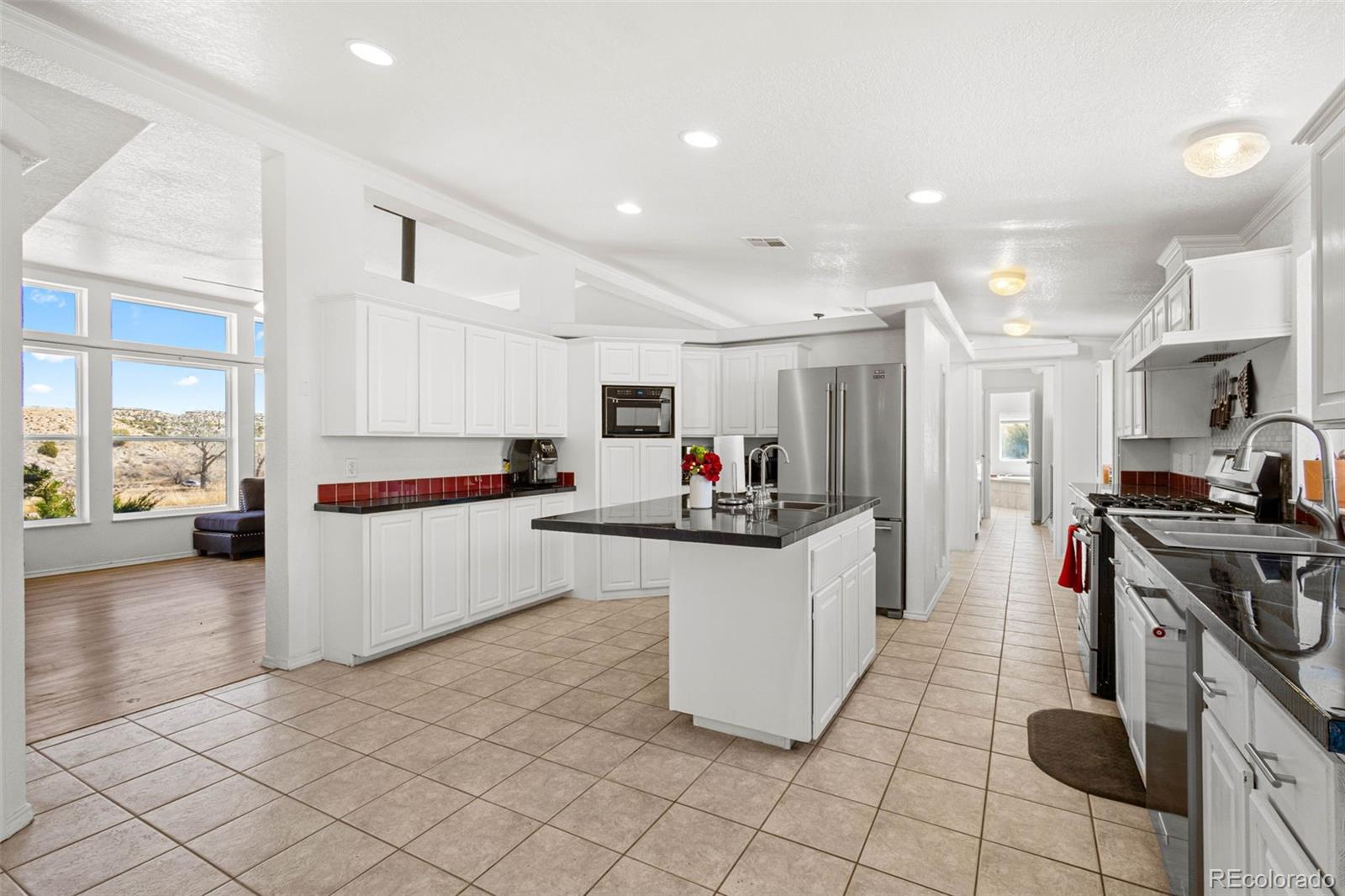 1381 Valley Drive