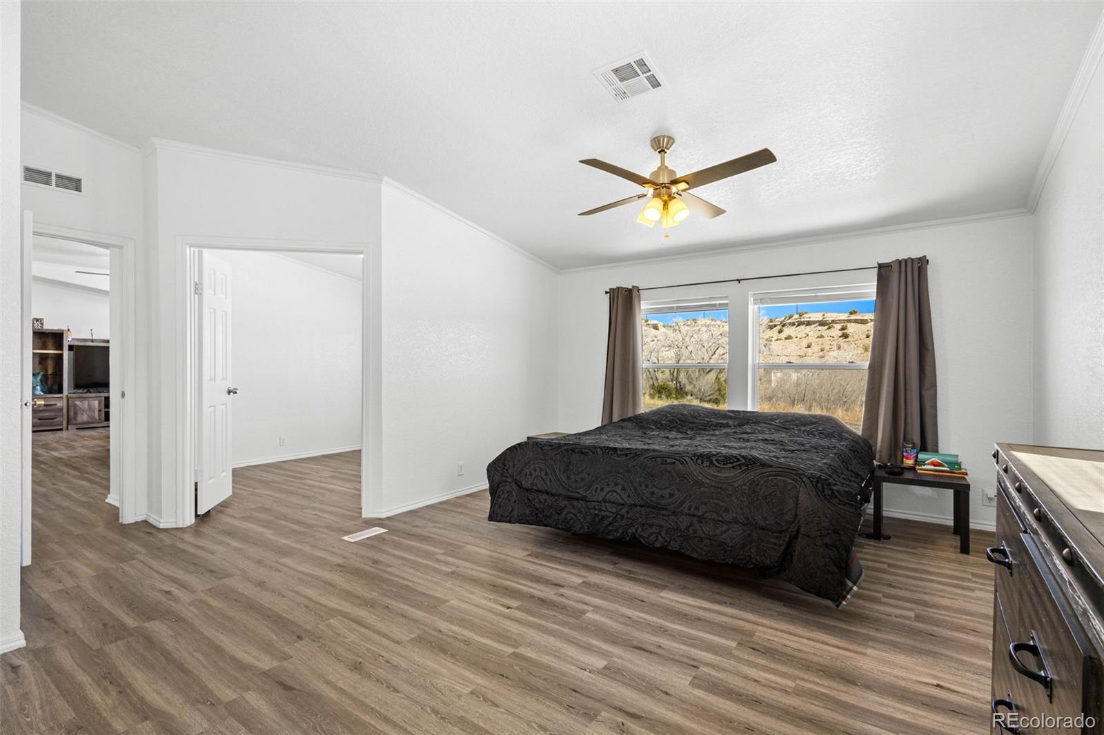 1381 Valley Drive