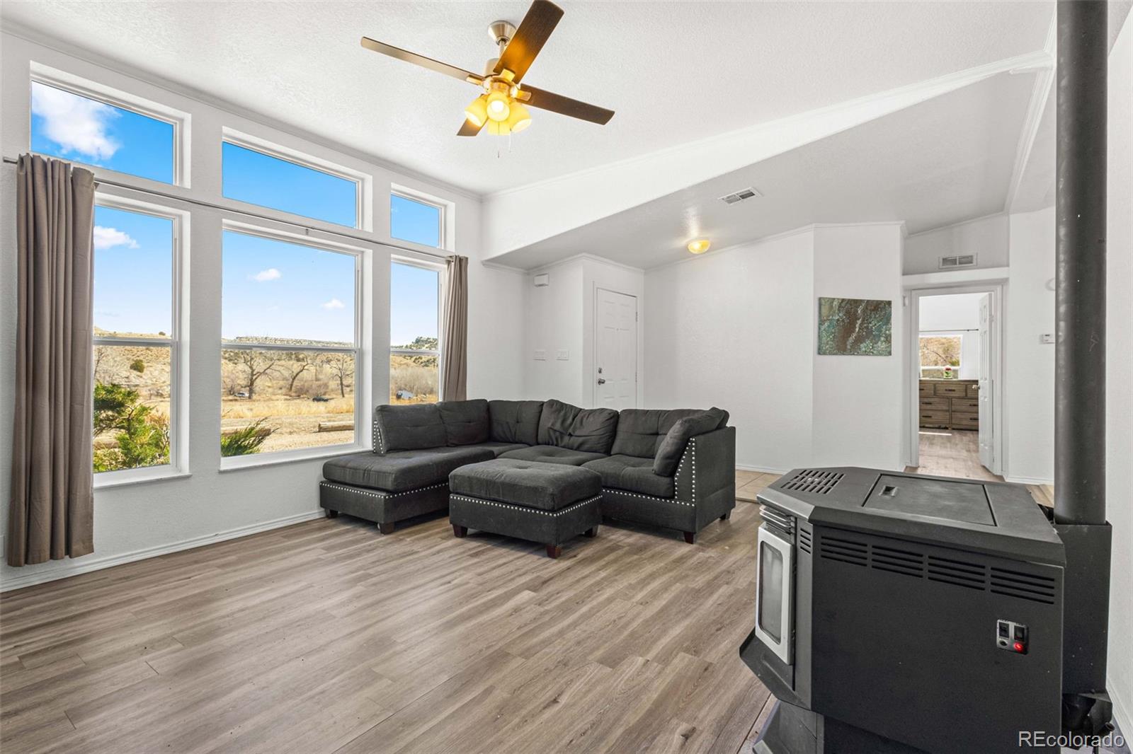 1381 Valley Drive
