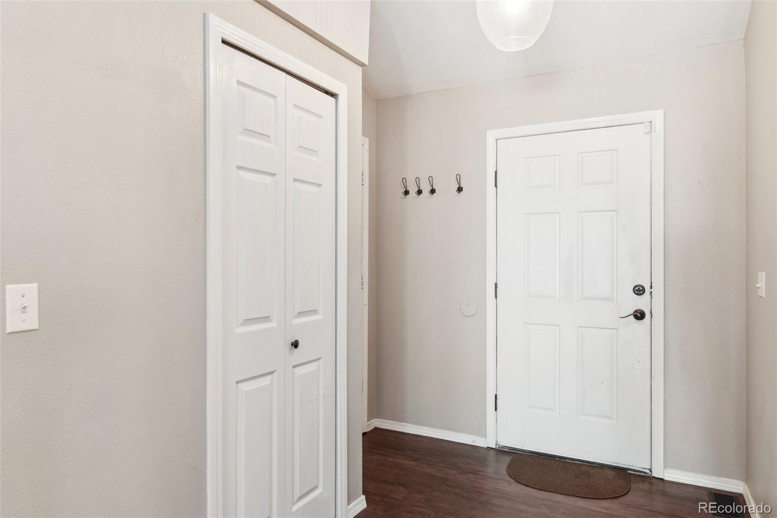 835 Hayloft Lane