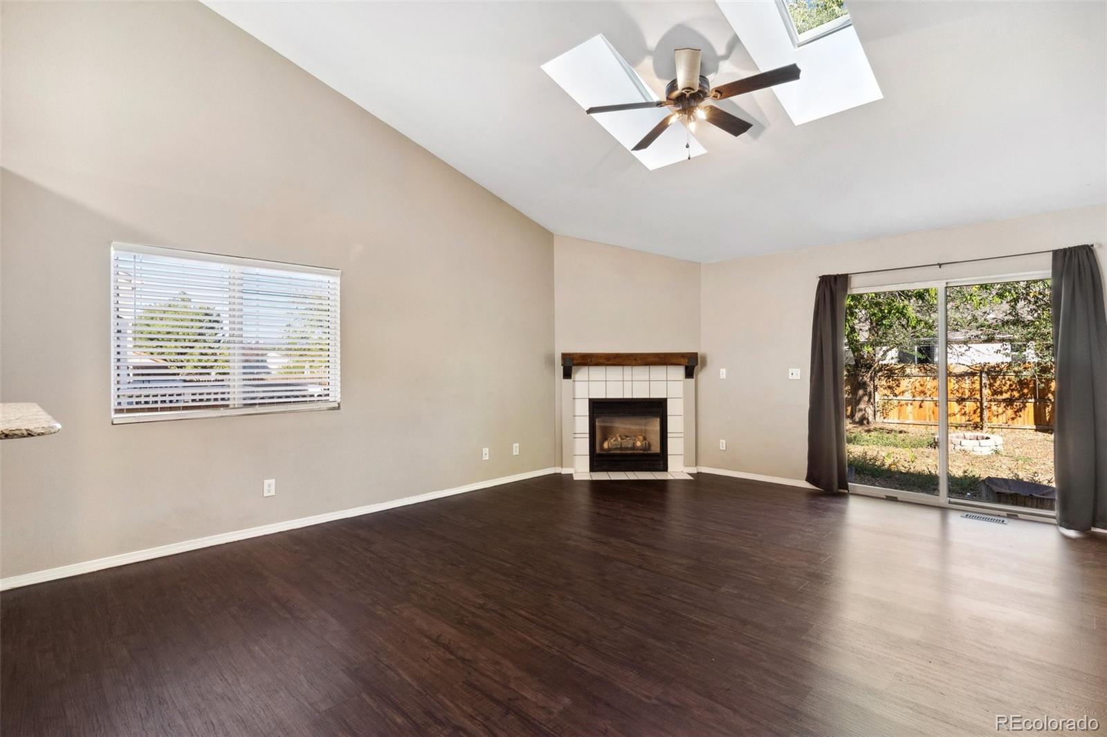 835 Hayloft Lane