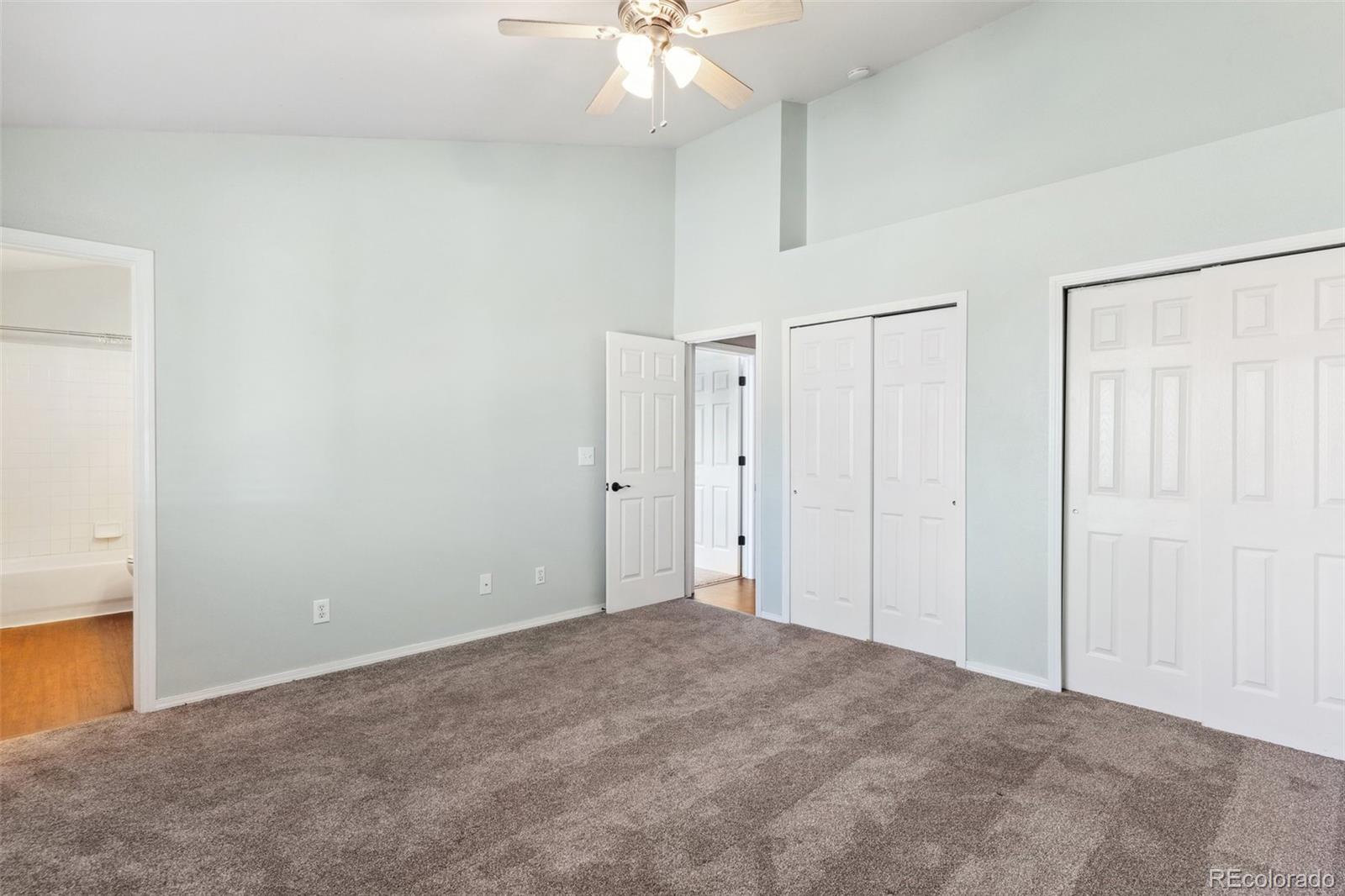 835 Hayloft Lane