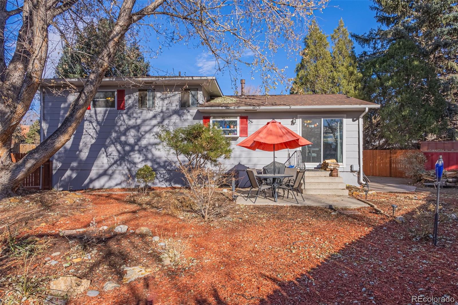 2116 Bryant Avenue