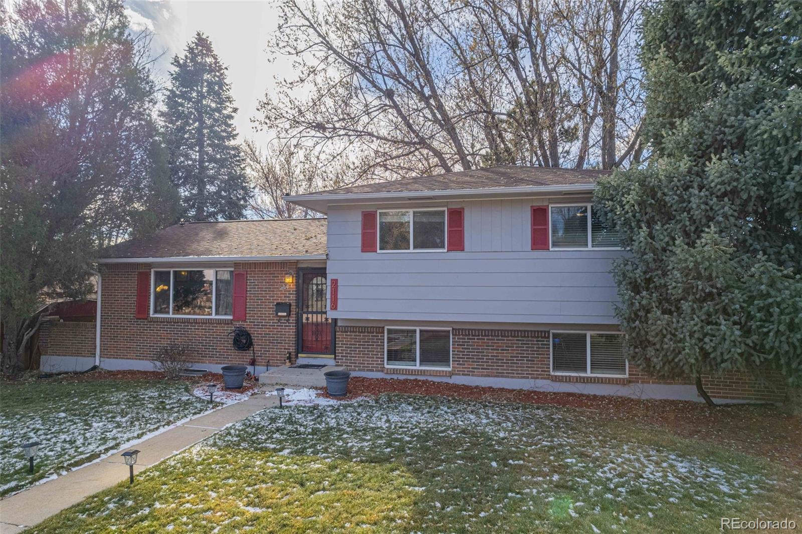 2116 Bryant Avenue