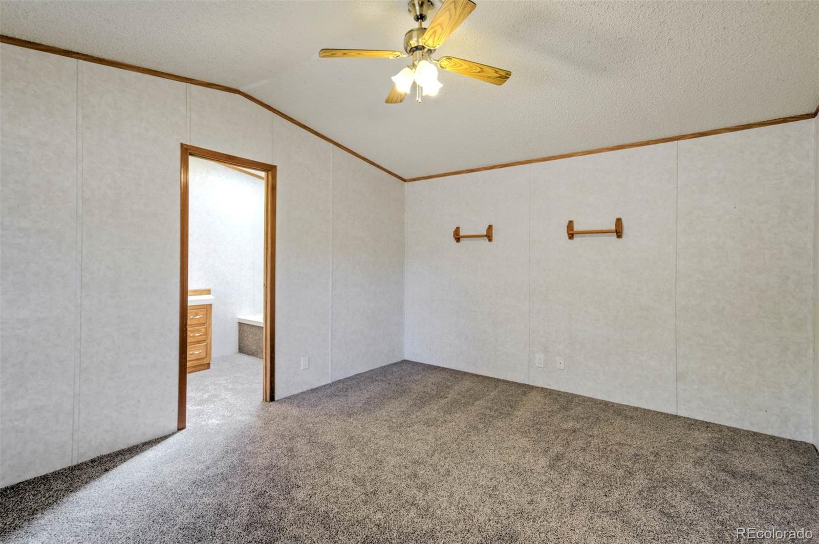 1360 Kiowa Road