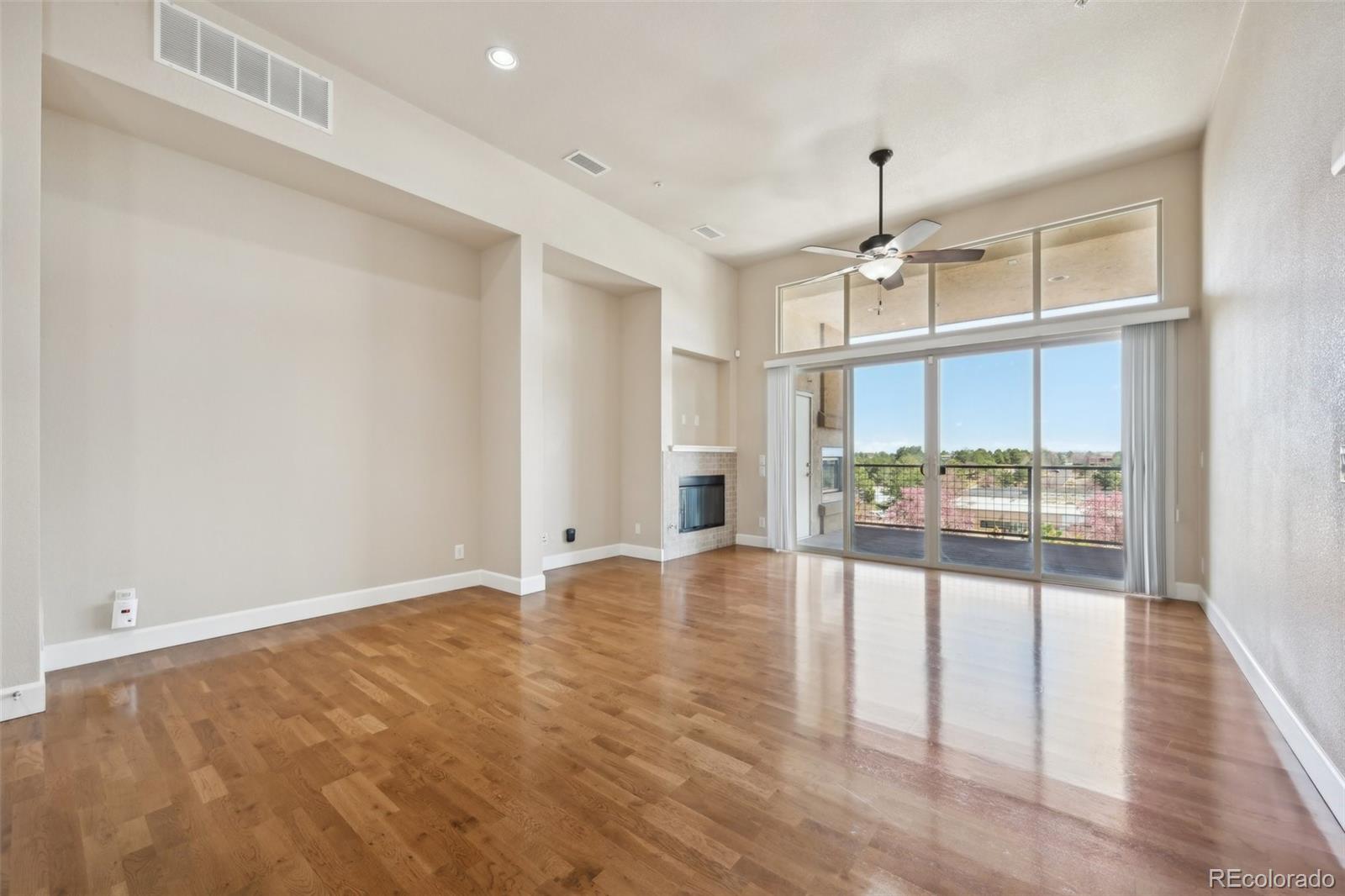 307 Inverness Way S Unit: 307