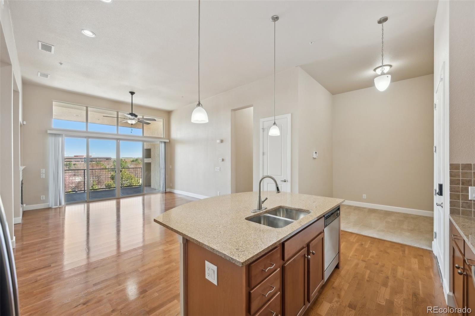 307 Inverness Way S Unit: 307