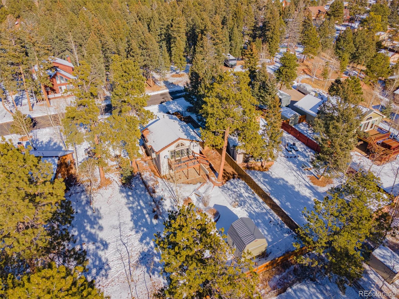 315 E Gunnison Avenue