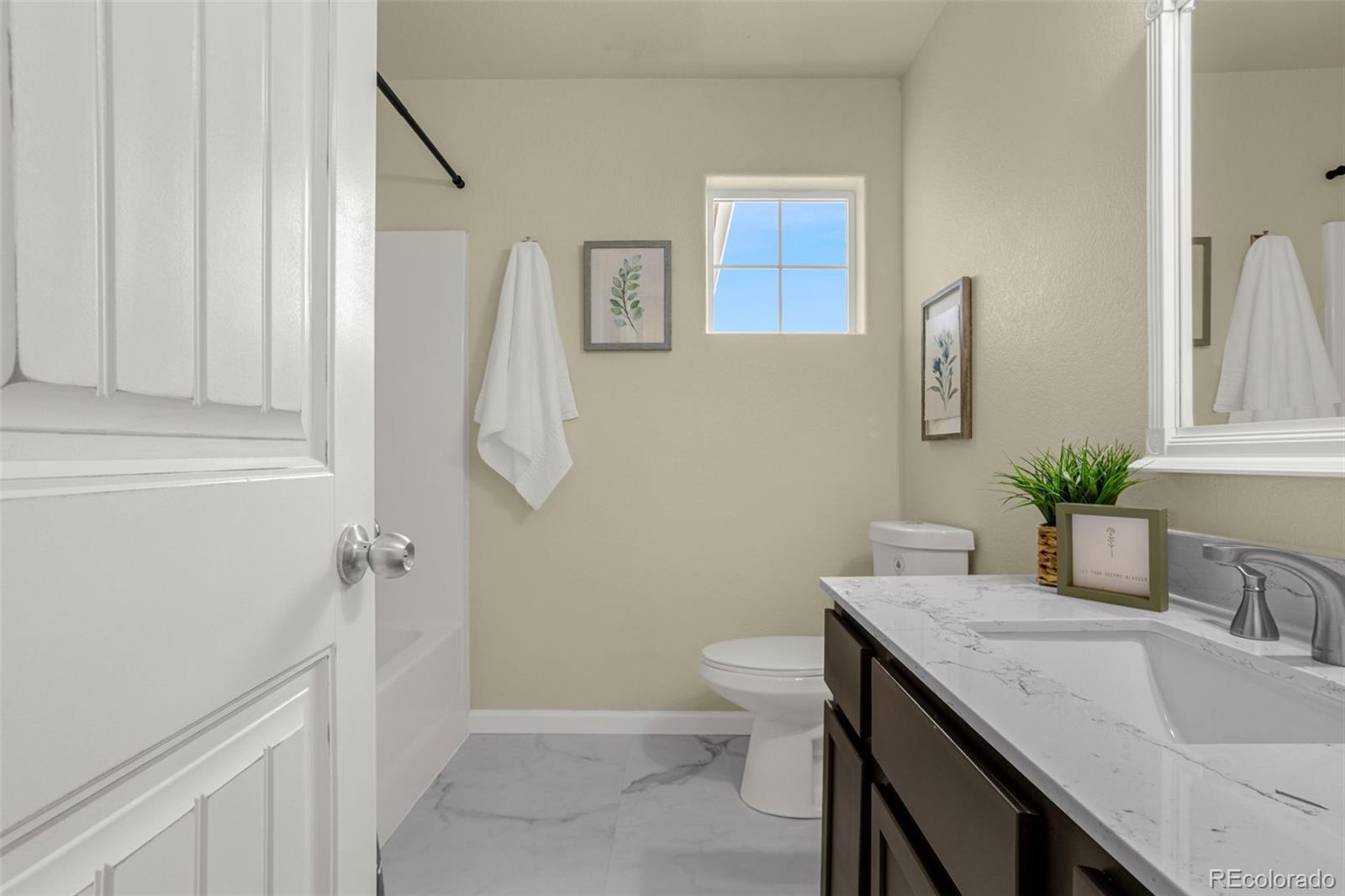 3704 Saguaro Circle