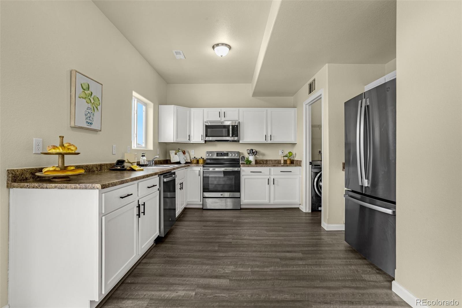3704 Saguaro Circle