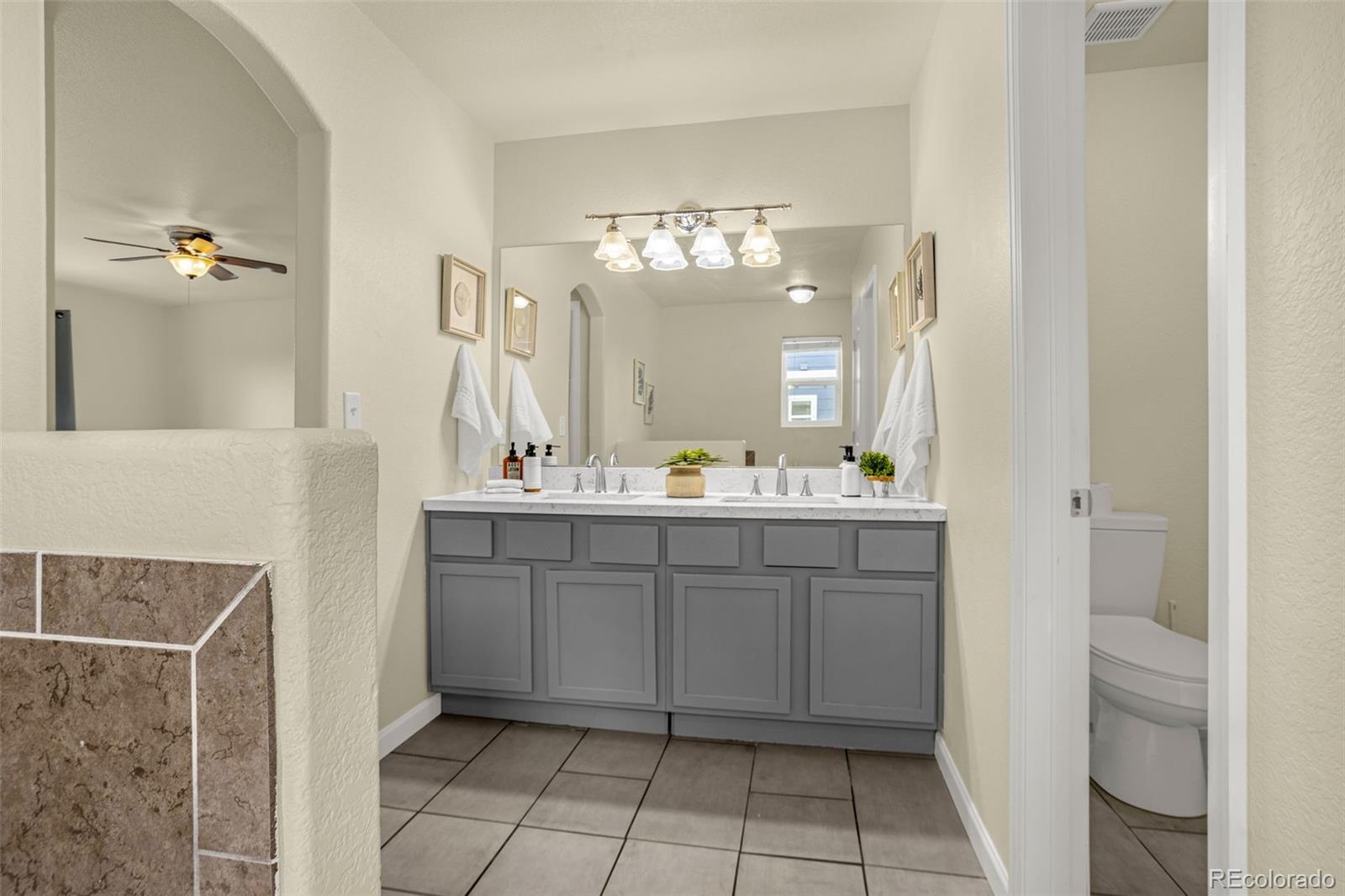 3704 Saguaro Circle