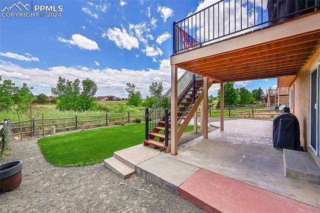 9745 Kings Canyon Drive