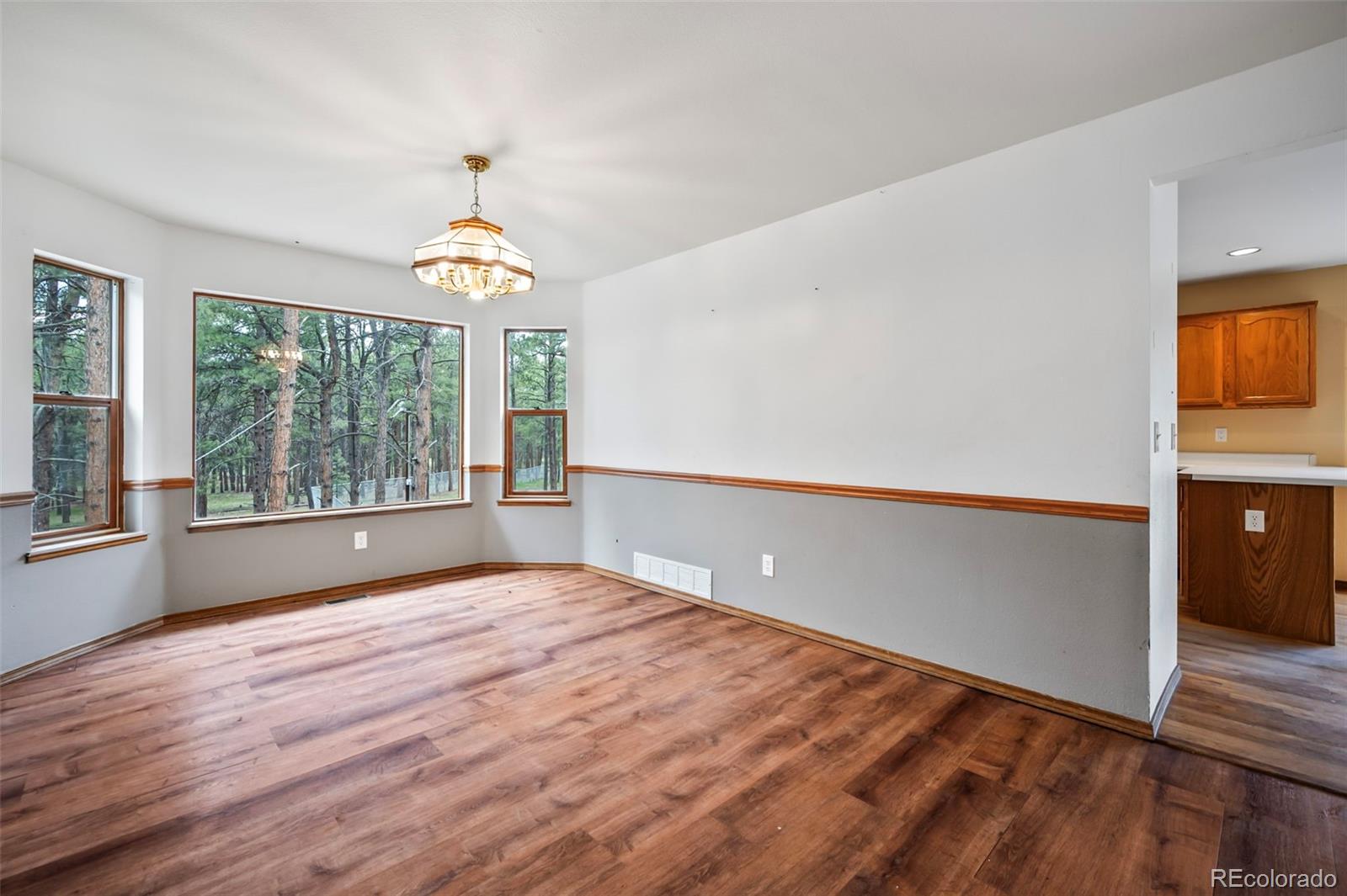 8180 Tannenbaum Road