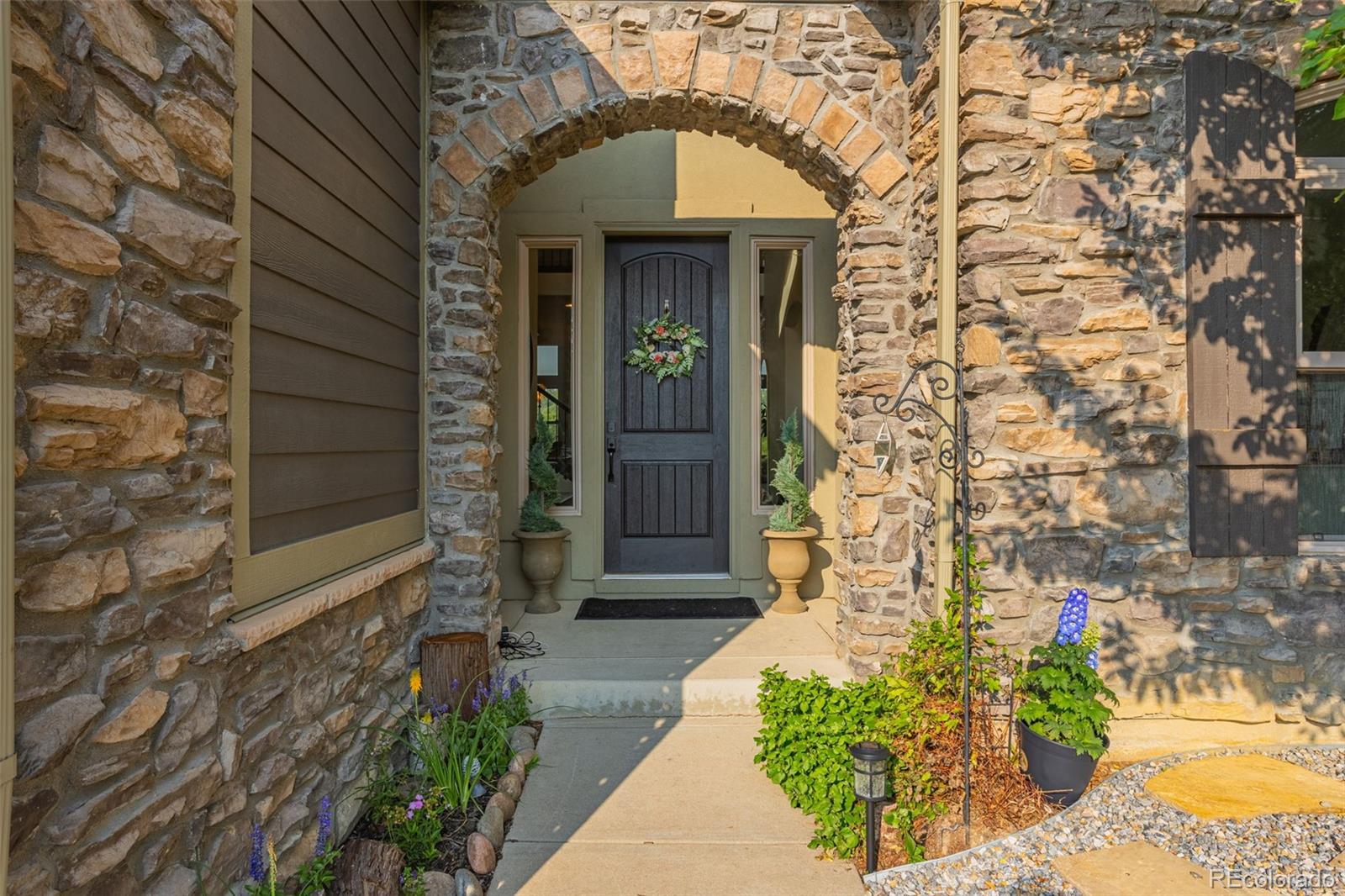 1698 Ridgetrail Lane