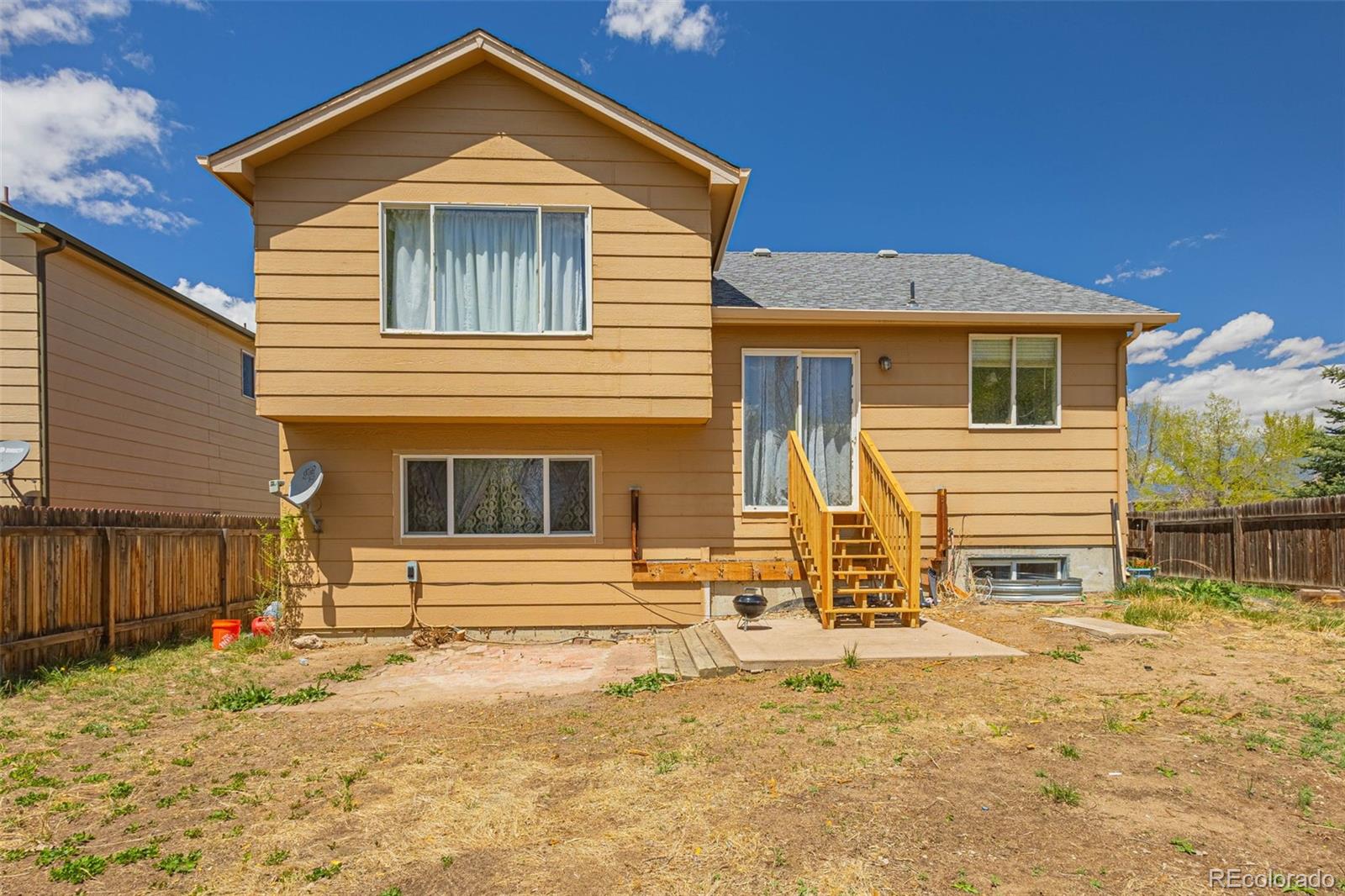 765 Riverview Lane