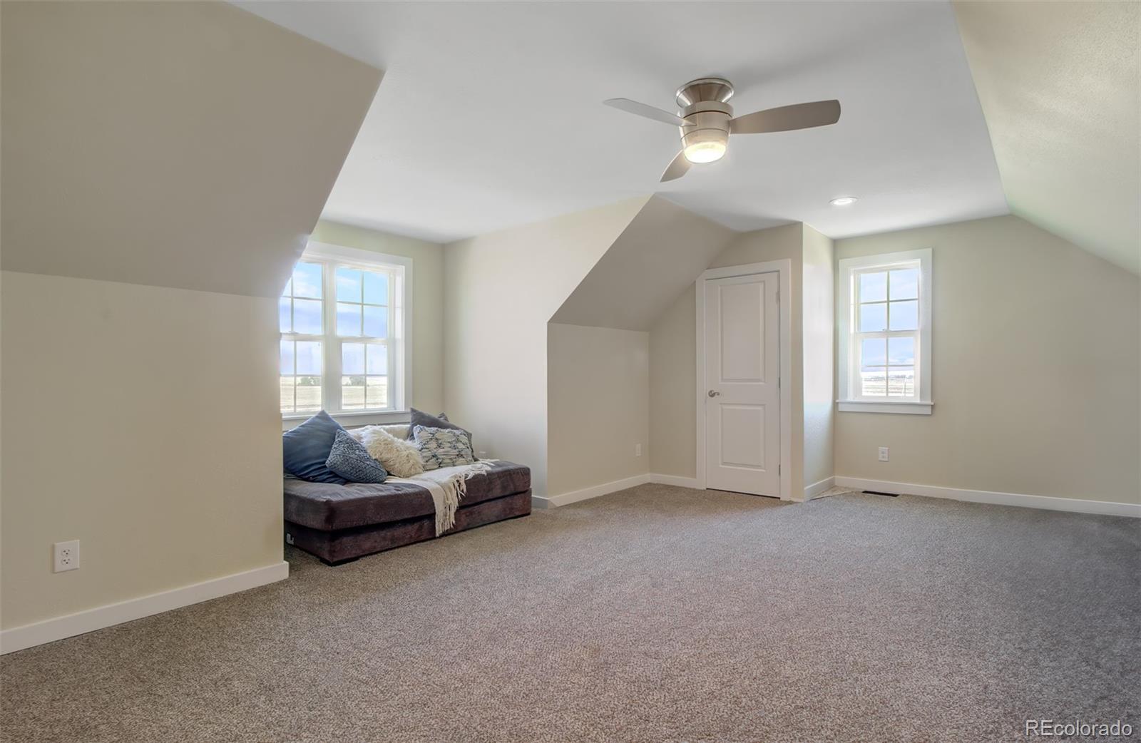 21689 Leona Homestead View